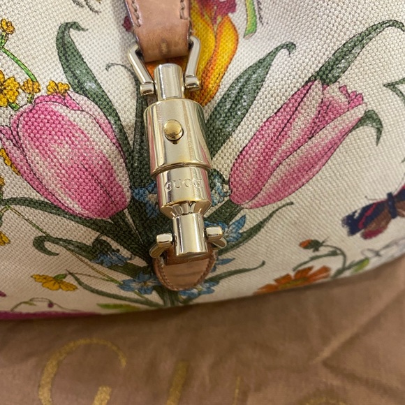 ๐ Gucci Jackie Floral Hobo bag ๐ - Picture 5 of 16